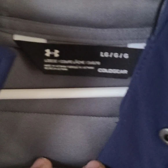 Men's Under Armour Storm 1/2 button hoodie - Picture 3 of 6